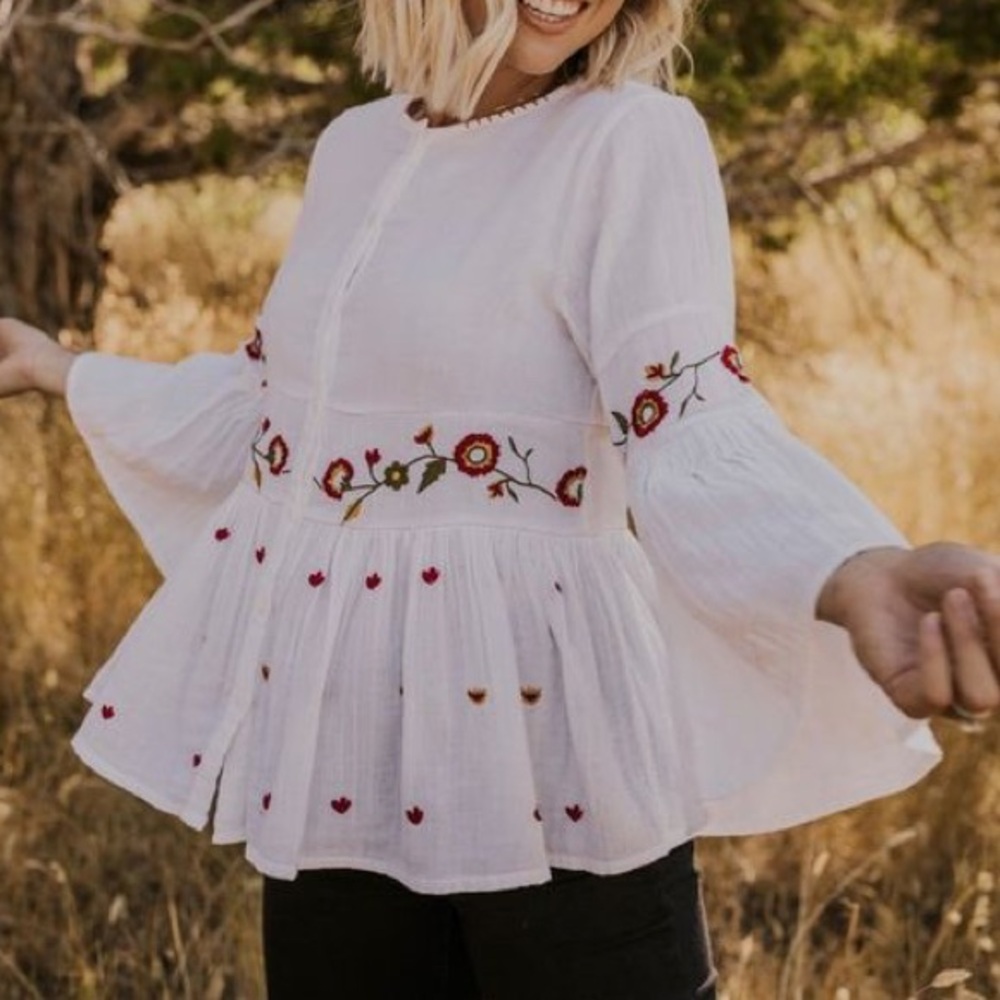 ROOLEE Bohemiam White Floral Embroidered Bell Sleeve 100% Cotton Blouse Sz Small